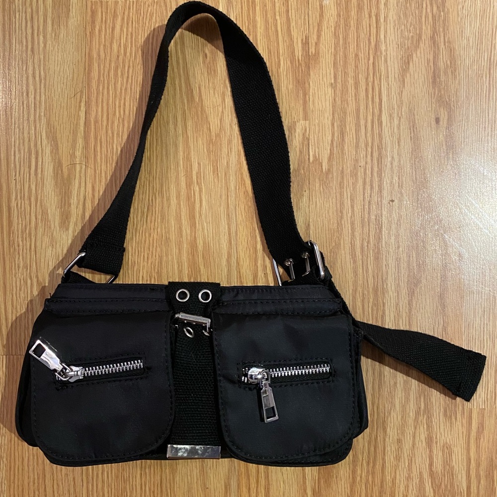 Y2k buckle shoulder bag